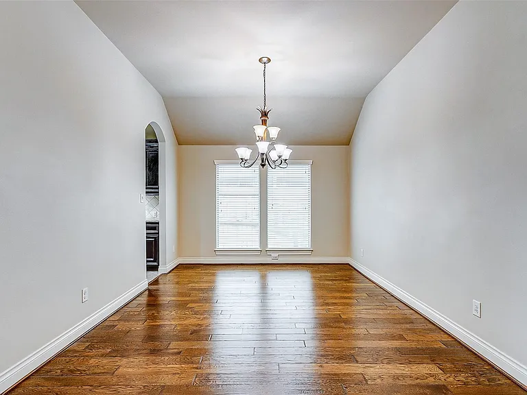27923 Silverstream Ct — Photo 14