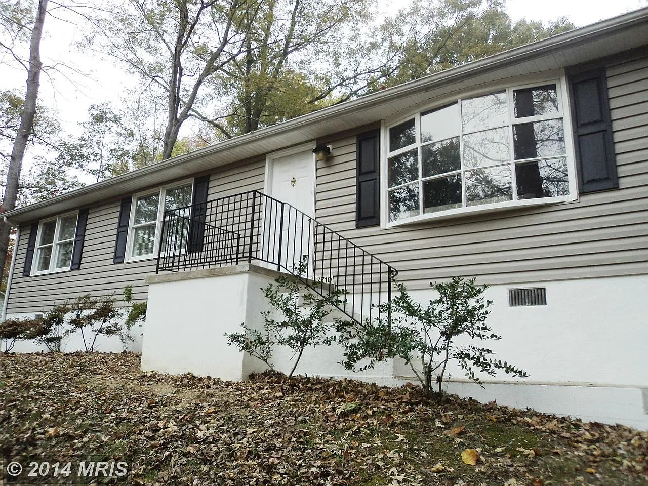 37710 Dogwood Ct photo 1