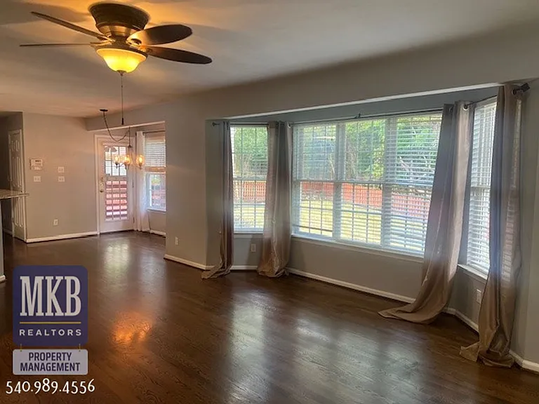 6564 Monet Dr — Photo 5