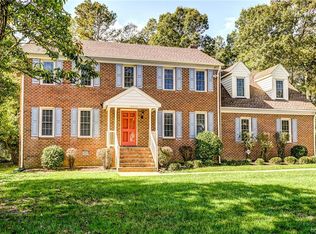 10236 Salem Oaks Dr, North Chesterfield, VA 23237
