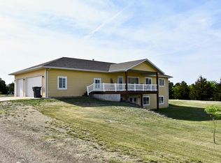 20061 Starlight Ave, Pierre, SD 57501