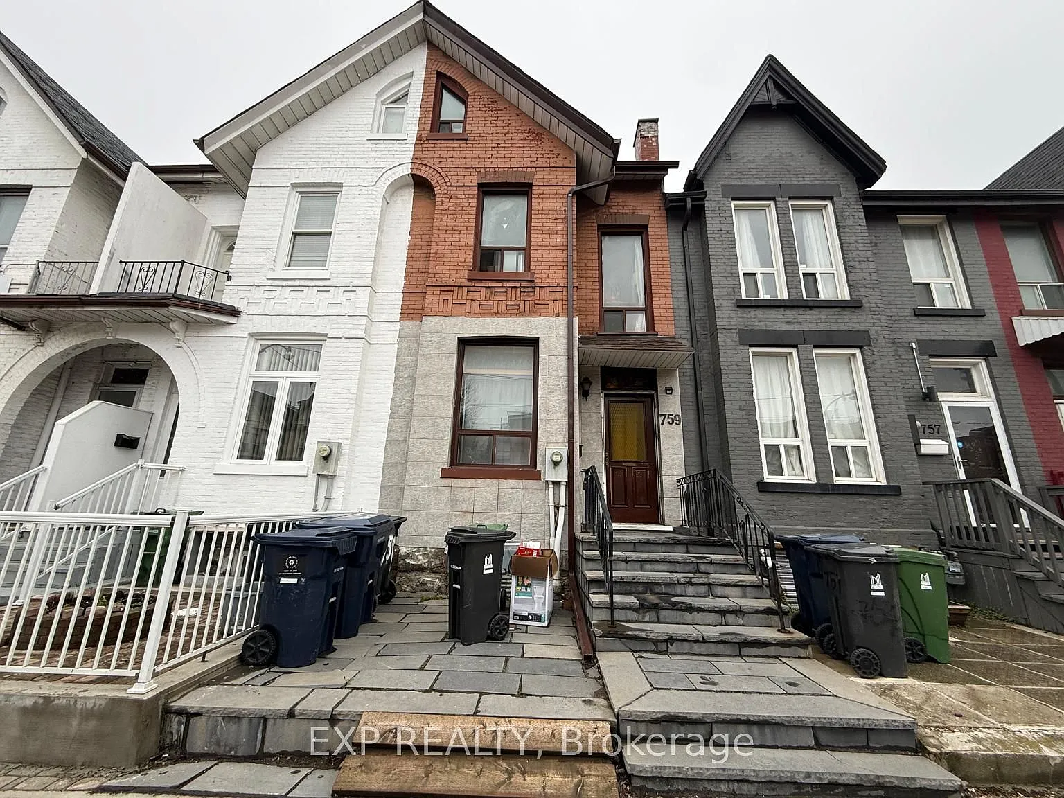 2 bed, $2,450 — Photo 2