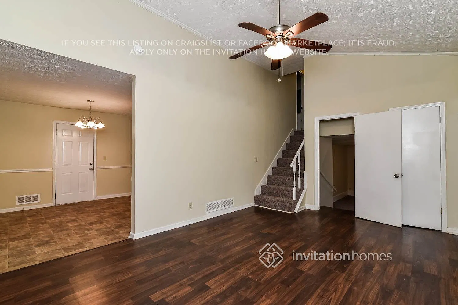 814 Marthas Dr Lawrenceville, GA 30045 — Photo 4
