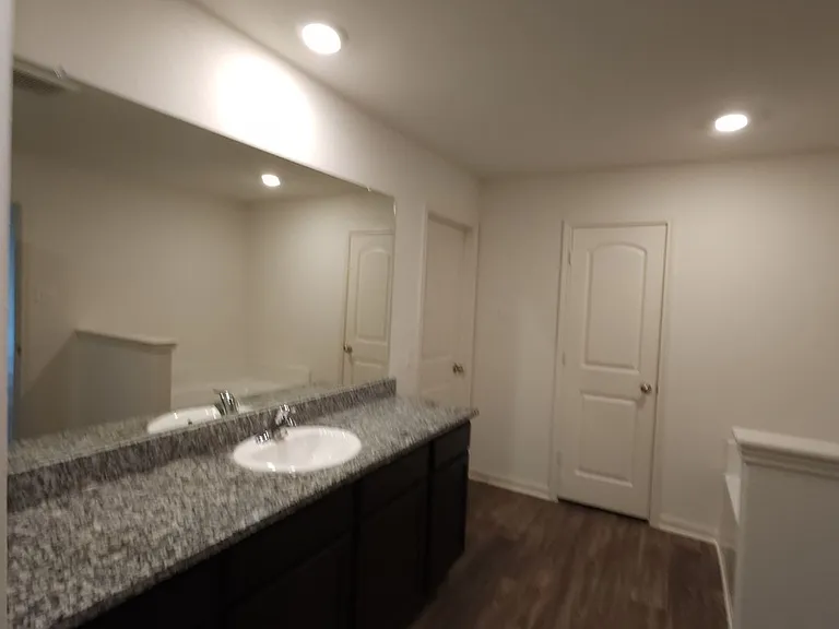 3006 Citron Gdn — Photo 12