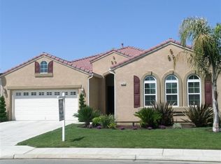 2746 E Niles Ave, Fresno, CA 93720