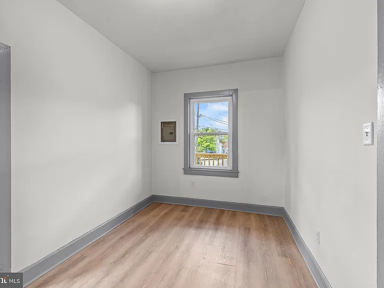 531 Walton St #4 — Photo 12