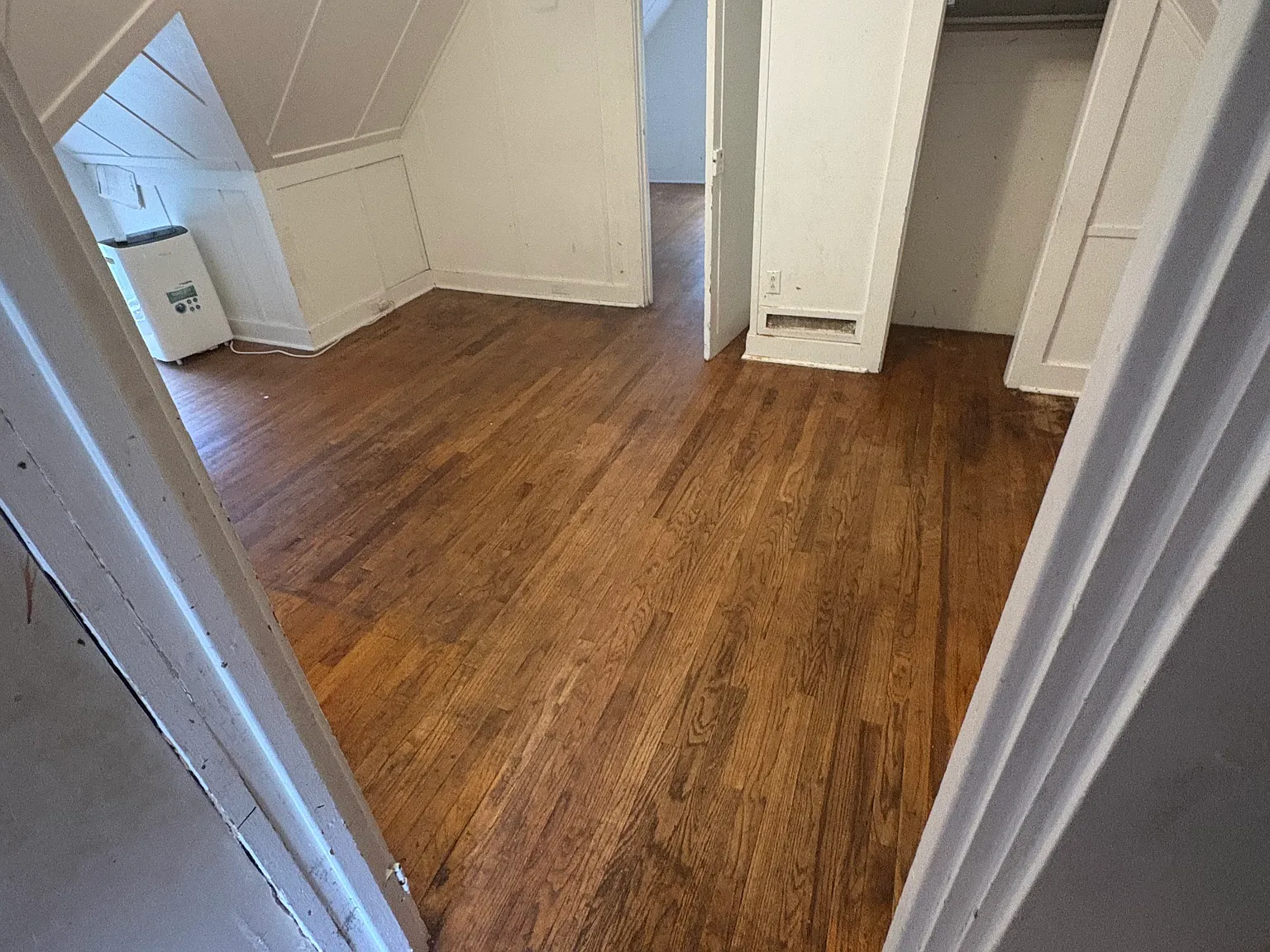 4 bed, 1400 sqft, $1,400 — Photo 4