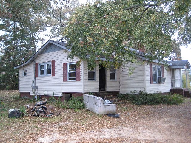 2nd image of 6527 16th St SW