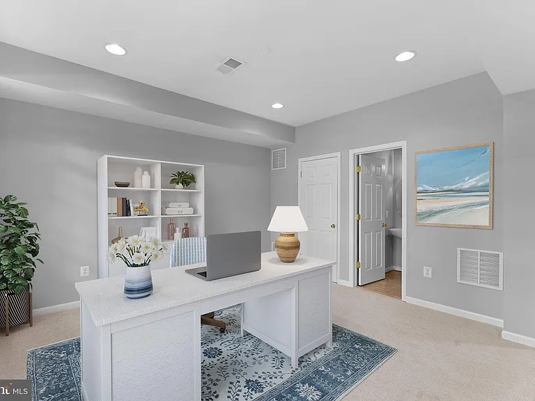 44253 Huron Ter — Photo 3