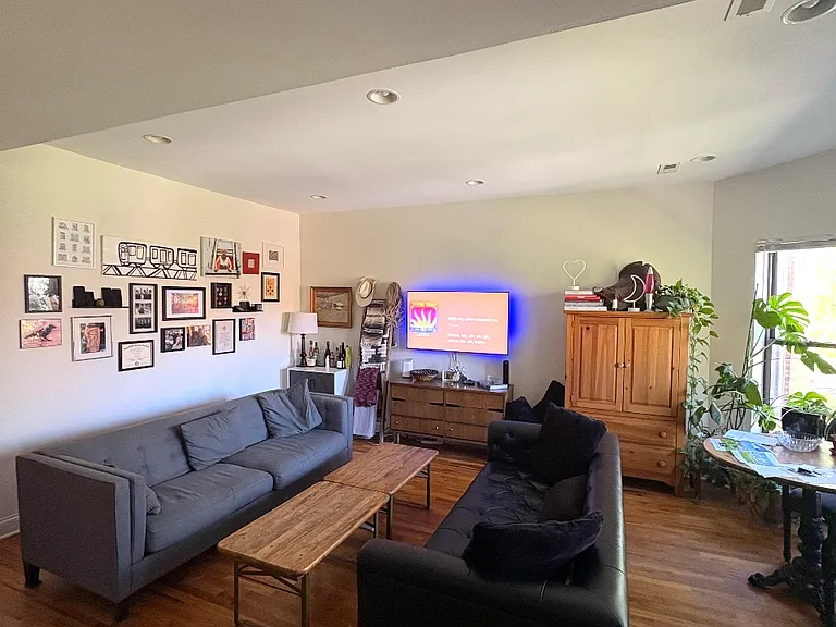4927 N Winthrop Ave #2S — Photo 4