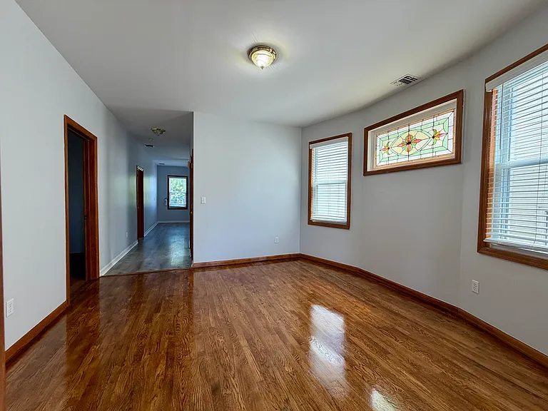 226 Devon St #2 — Photo 6