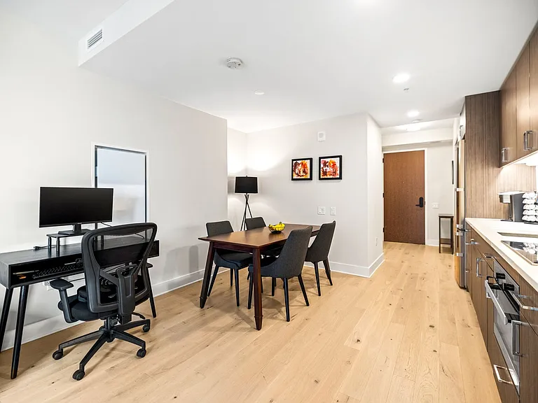 1211 Van St SE #917 — Photo 9