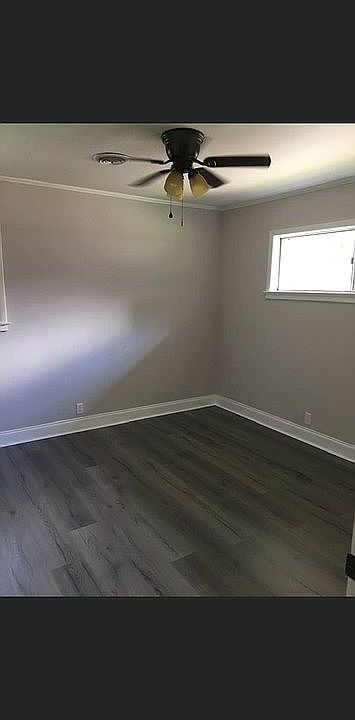 1st image of 1107 Broadmoor Ave