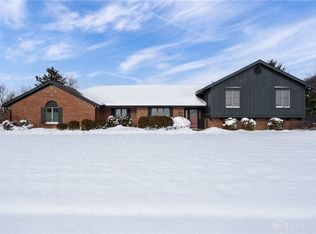 795 Stonequarry Rd, Dayton, OH 45414