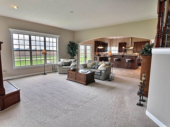 2nd image of 5106 Centerview Dr