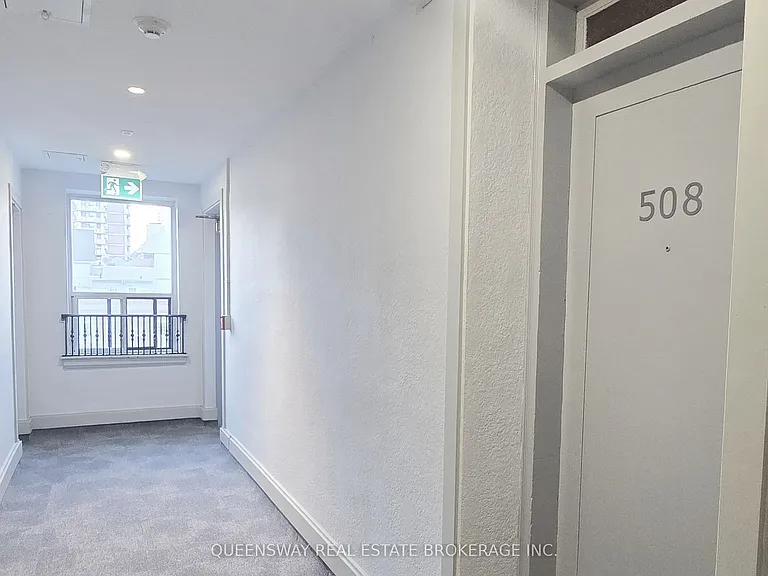 110 Wellesley St E #508 — Photo 15
