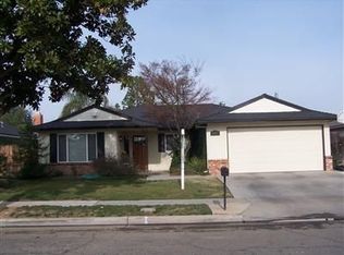 3320 W Rialto Ave, Fresno, CA 93722