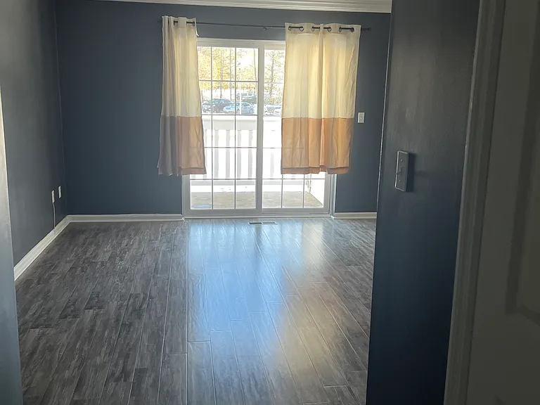 355 Old Tarrytown Rd #407 — Photo 12