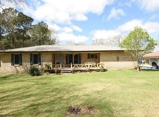 61 Weathers Ln, Columbia, MS 39429