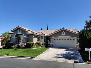 9701 Heirloom Ct, Las Vegas, NV 89134