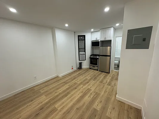 Rented by Highline Residential | media 2