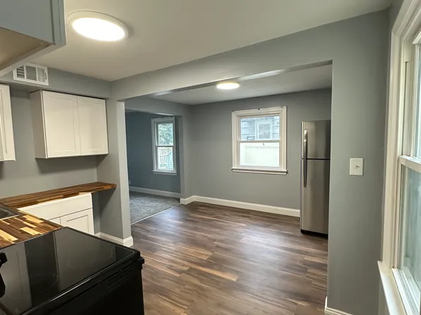 248 Evans St, Buffalo, NY 14221