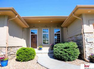14744 Weber St, Bennington, NE 68007
