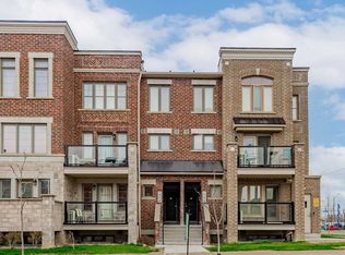 100 Parrotta Dr #90, Toronto, ON M9M0G1
