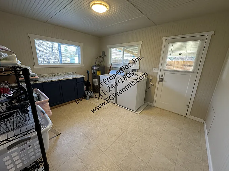 2776 Merlin Rd — Photo 14