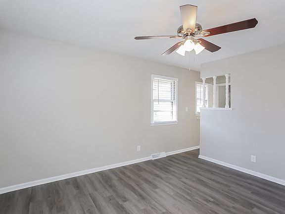 5th image of 3624 NE West Park Dr