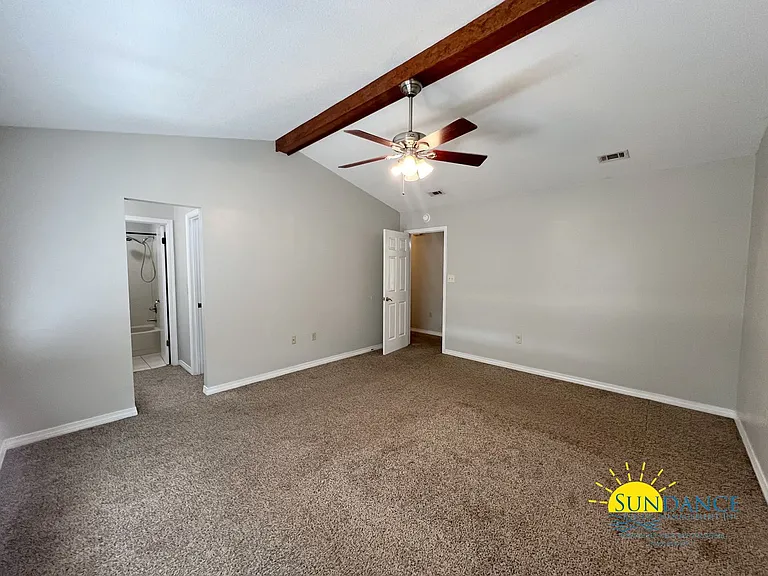 253 Grand Prix Dr — Photo 11