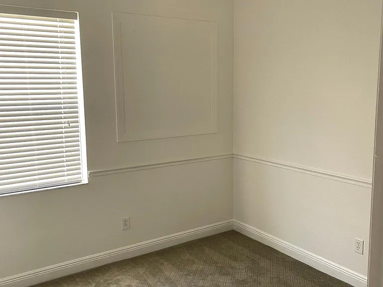 1794 Strathmore Cir — Photo 18