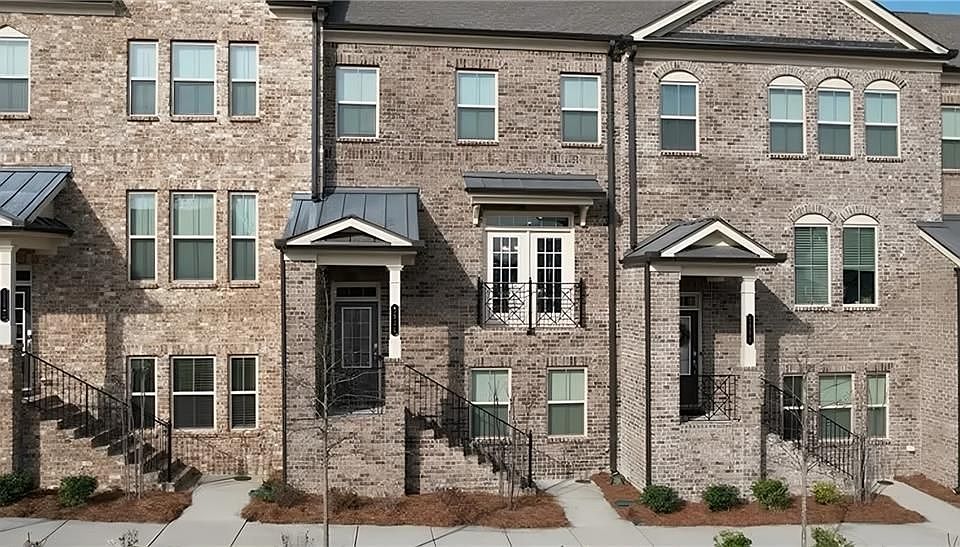 1st image of 4245 Essex Pond Way