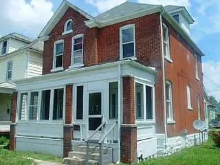 58 S Central Ave photo 1