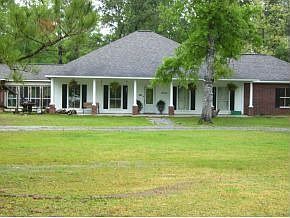 1st image of 2557 Carolyn Dr