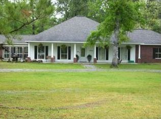 2557 Carolyn Dr, Orange, TX 77632