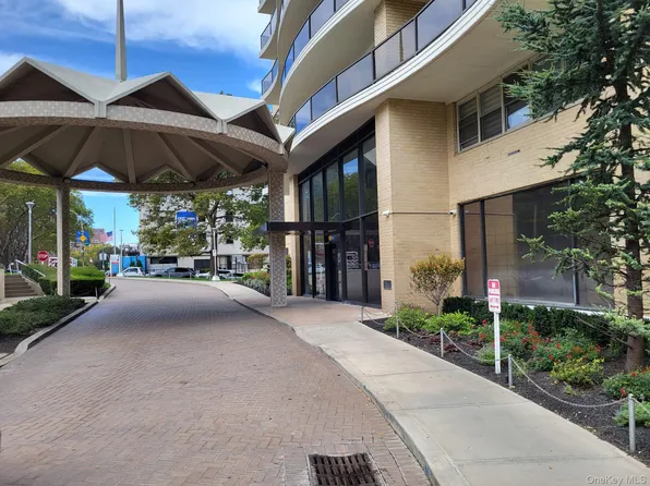 10210 66th Road #25A, Forest Hills, NY 11375