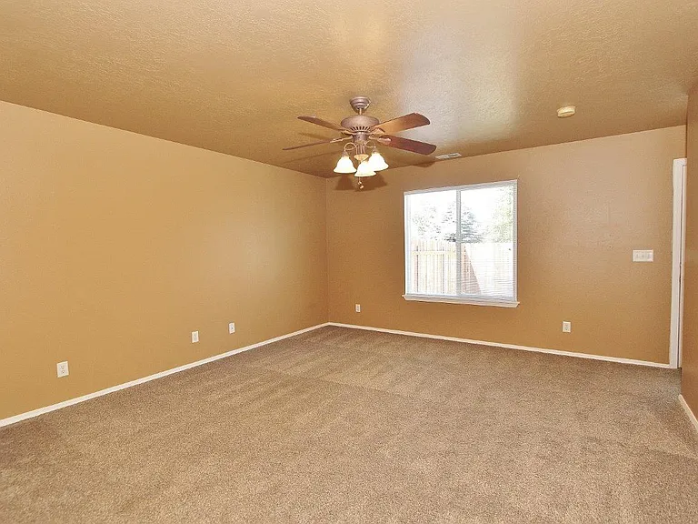 3835 N Jackie Ln — Photo 4