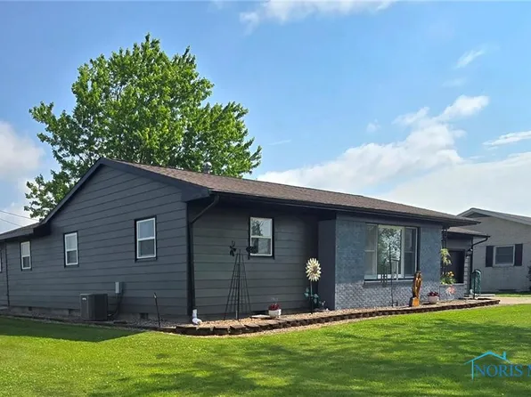 1154 Lagrange St, Napoleon, OH 43545