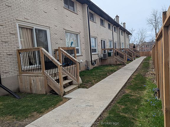 4th image of 421 Garden St #415