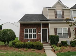 1745 Pergola Pl, Charlotte, NC 28213