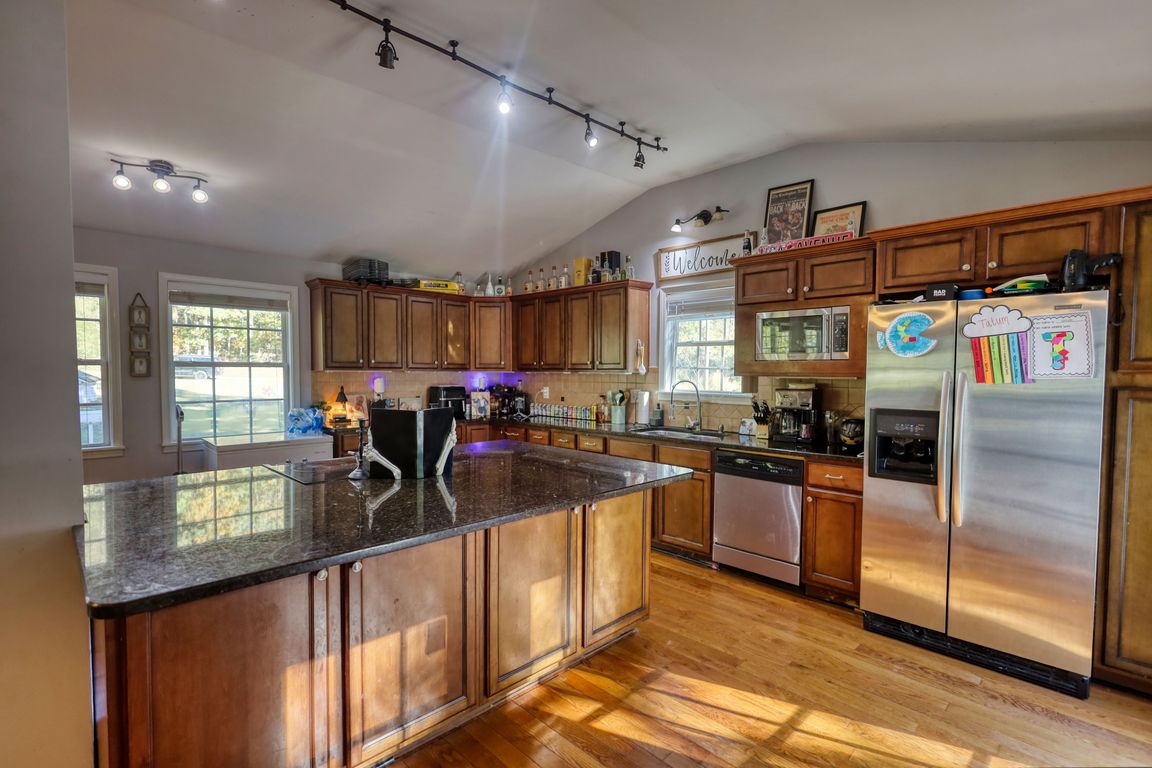 next background image