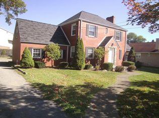 644 Shenango Rd, Beaver Falls, PA 15010