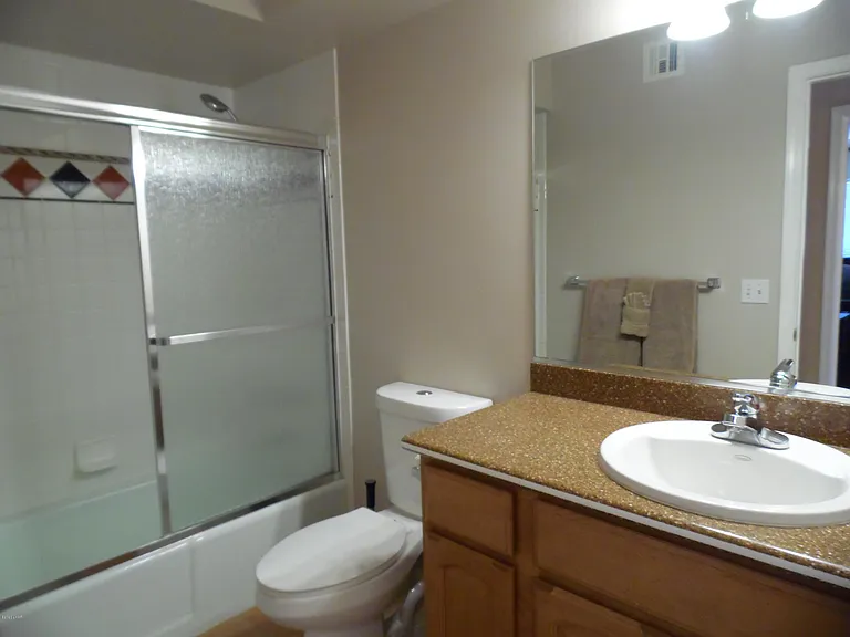 2886 Cisco Dr N — Photo 52