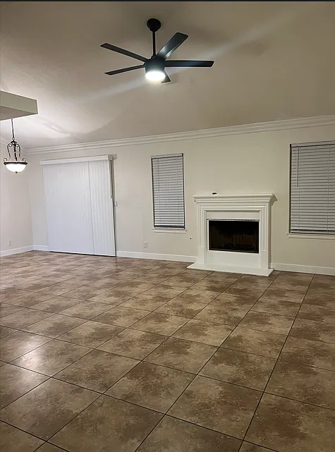 Building Photo - 6383 Edison Ct