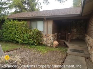 3359 Golden Heights Dr, Redding, CA 96003
