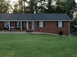 902 Eastview Cir NW, Cleveland, TN 37311