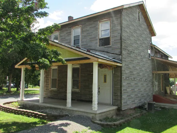 17 E Mill St, Selinsgrove, PA 17870