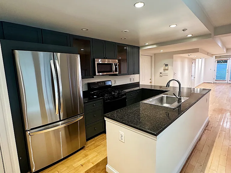 1220 N St NW #1 — Photo 8