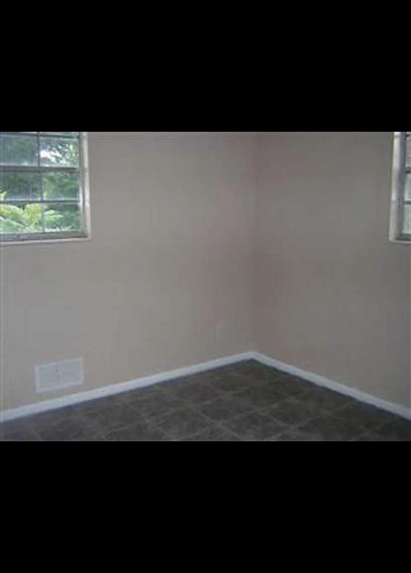 1 bed, 1500 sqft, $795 — Photo 2